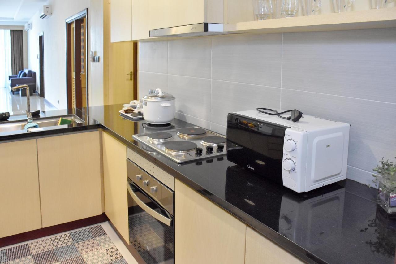 Bernard Holiday Home @ Imperial Suites Кучінг Екстер'єр фото
